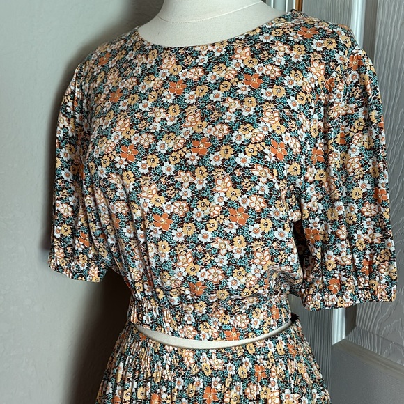 Rhythm 70s Floral 2 Piece Skirt/Top Set US S/AUS 6 - Picture 7 of 16